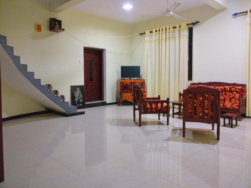 Villa Happy Home ベントータ 部屋 写真